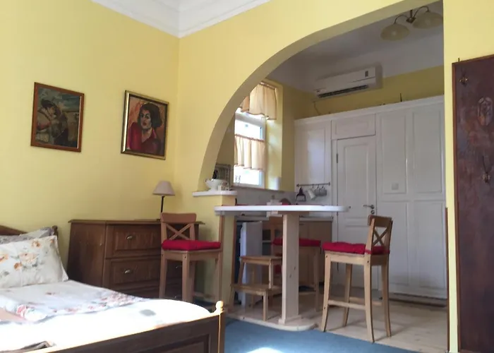 Гостевой дом Art Elsor 2*